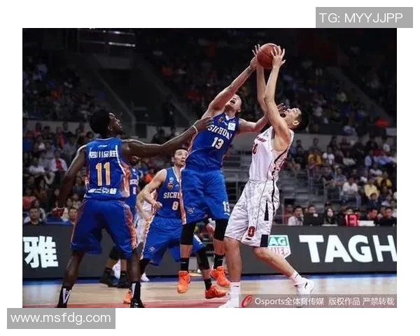 四川金强队新援砍下30分助球队逆转取胜